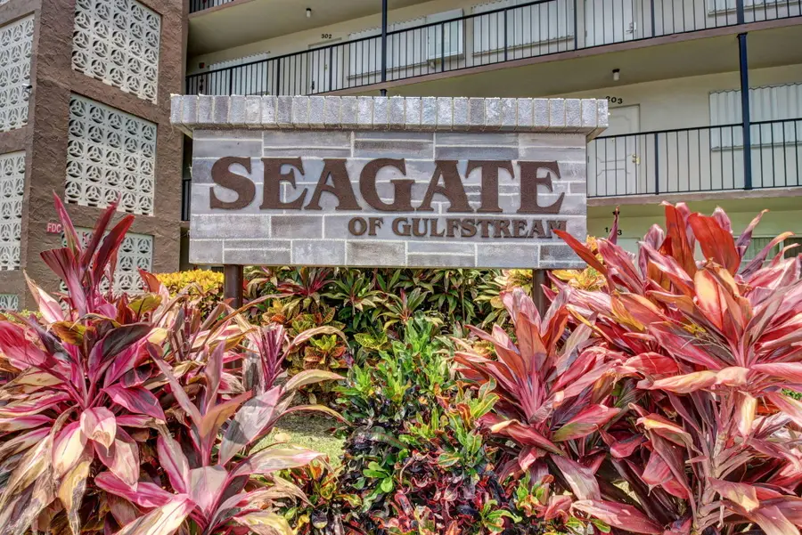 2010 S Federal Highway #202, Boynton Beach, FL 33435 - #3