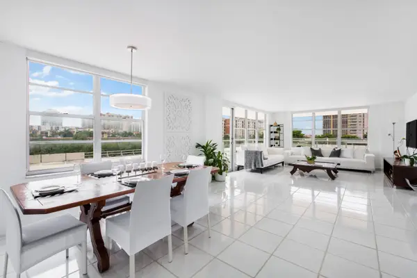 230 174th Street #414, Sunny Isles Beach, FL 33160