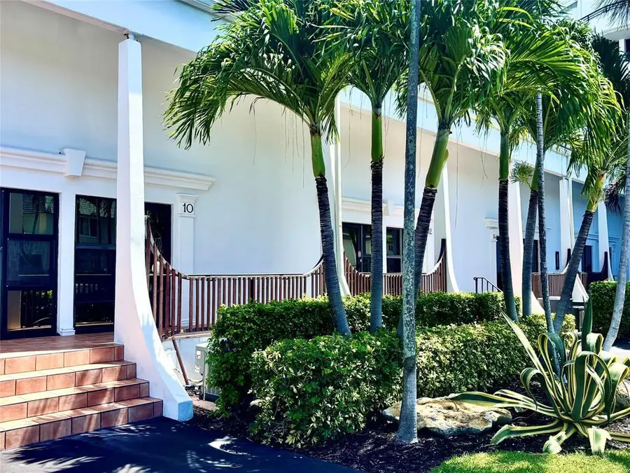 3589 S Ocean Boulevard #10, South Palm Beach, FL 33480 - #2