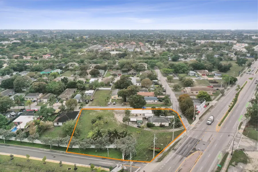 1412 B Nw 7 Street, Pompano Beach, FL 33069 - #2