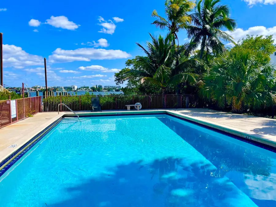720 N Dixie Highway #604, Lantana, FL 33462 - #3