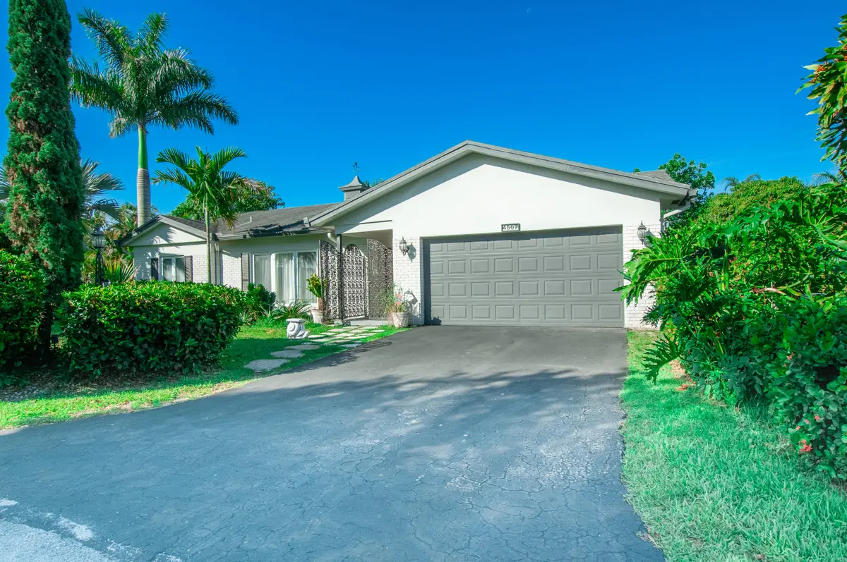 4507 Norfolk Island Pine Drive, Tamarac, FL 33319 - #1