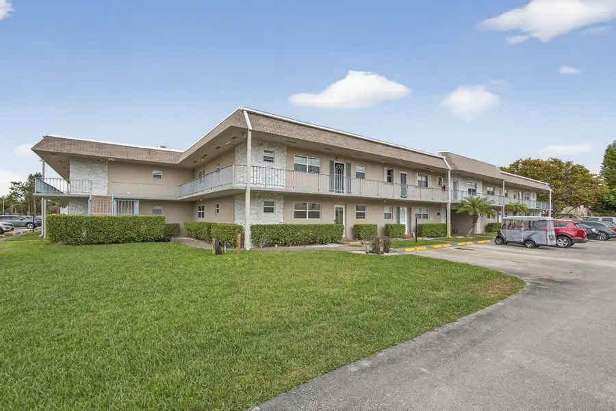 202 Oxford 200, West Palm Beach, FL 33417 - #2