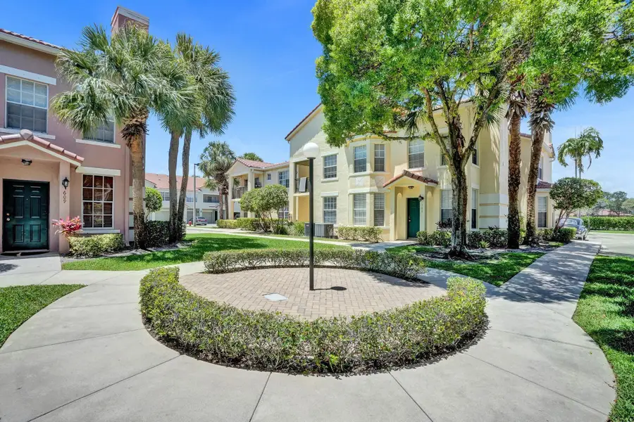 708 Belmont Place, Boynton Beach, FL 33436 - #2
