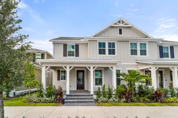 900 SW Newfield Avenue, Palm City, FL 34990