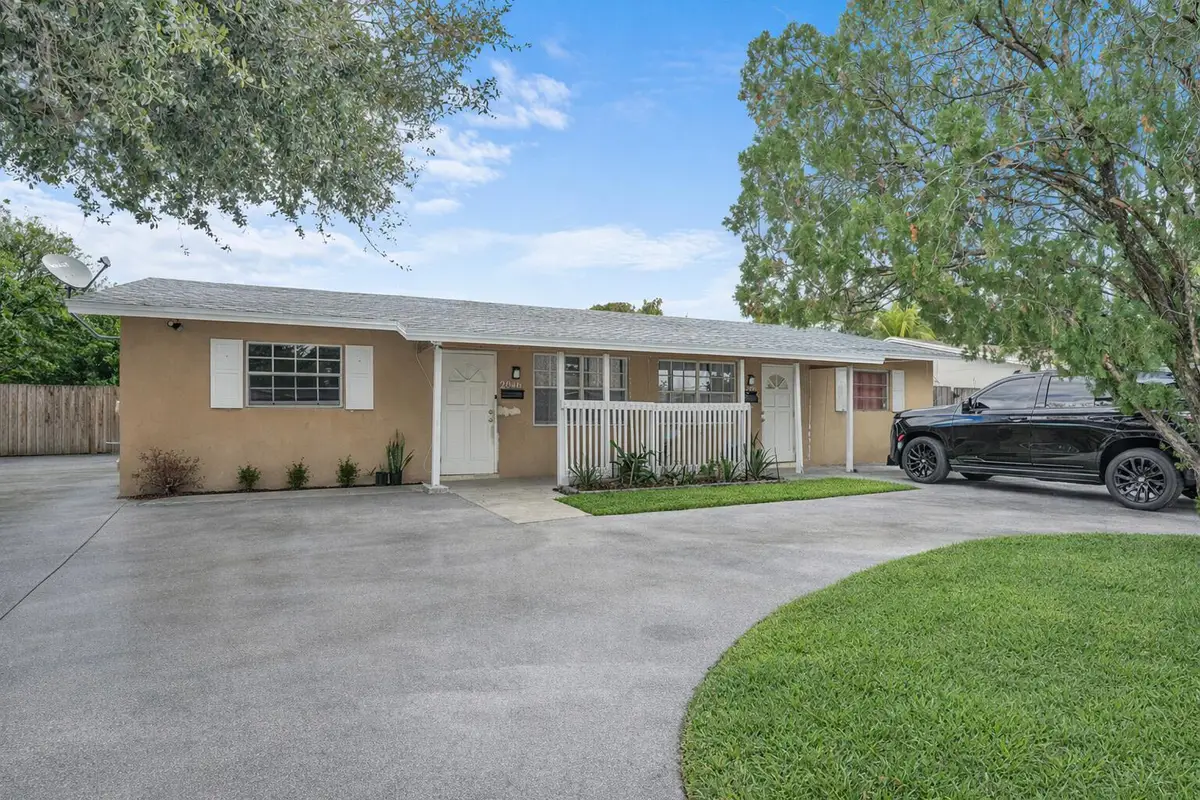 2040 NE 2nd Terrace, Pompano Beach, FL 33060 - #1