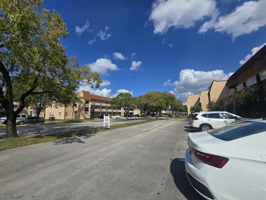 2741 N Pine Island Road #106, Sunrise, FL 33322 - #3
