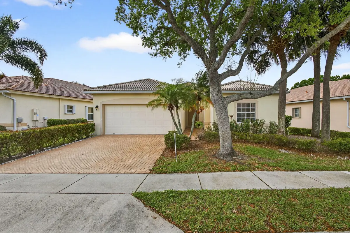 8600 Pine Cay, West Palm Beach, FL 33411 - #1