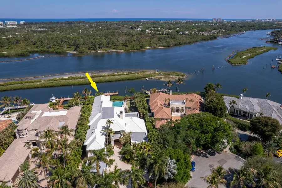 194 Spyglass Court, Jupiter, FL 33477 - #2