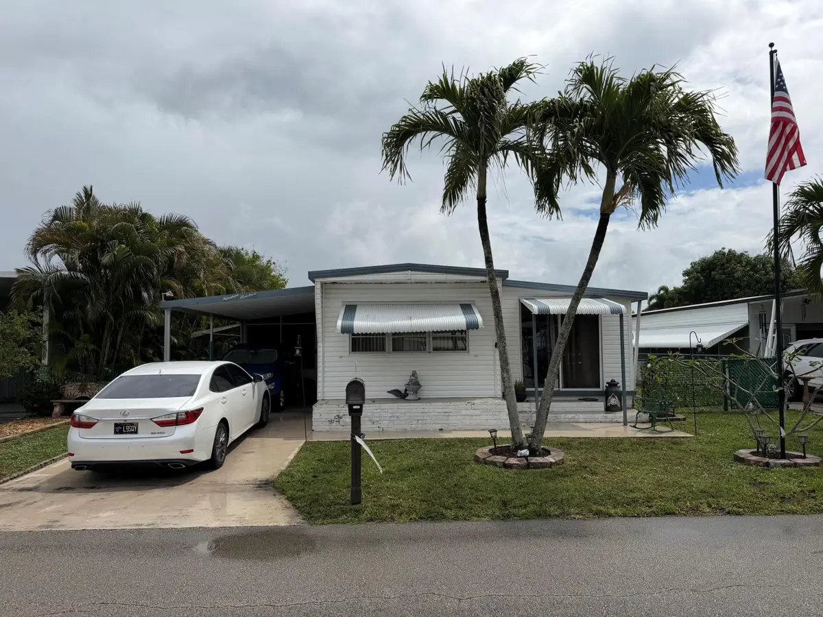 1900 SW 83rd Terrace, Davie, FL 33324 - #1