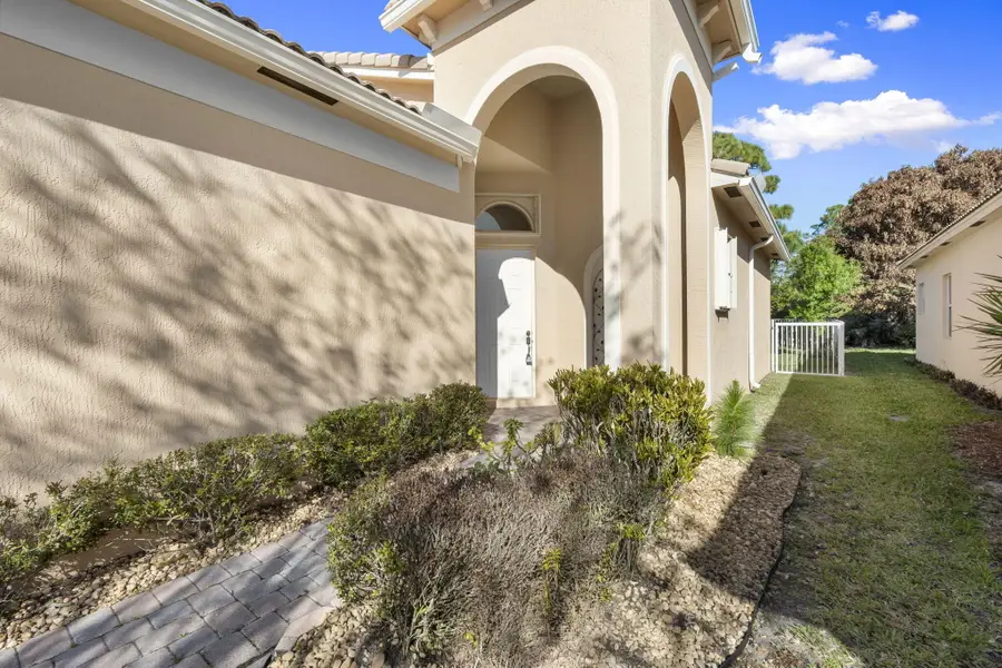 5627 Sunberry Circle, Fort Pierce, FL 34951 - #2