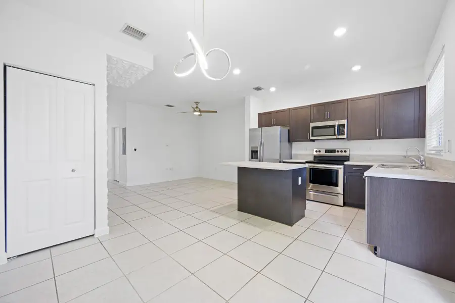 2739 SE 17th Street, Homestead, FL 33035 - #3