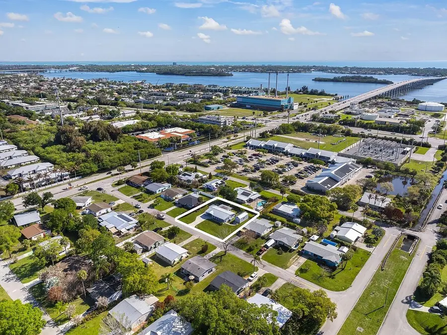 1640 4th Avenue, Vero Beach, FL 32960 - #2