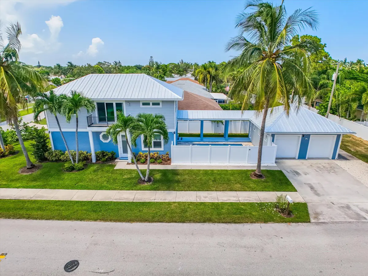 425 Hugh Street, Jupiter, FL 33458 - #1