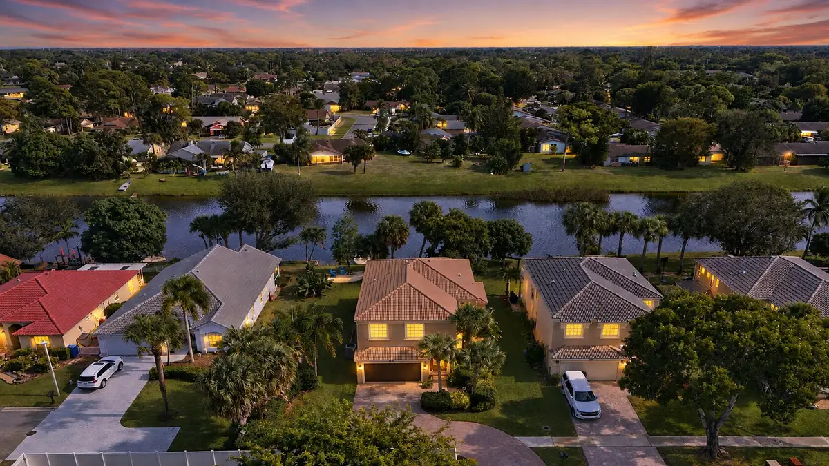 2462 Westmont Place, Royal Palm Beach, FL 33411 - #1