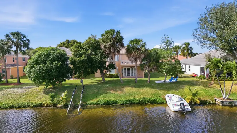 2462 Westmont Place, Royal Palm Beach, FL 33411 - #2