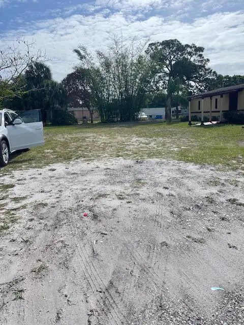 000 N 25th Street, Fort Pierce North, FL 34994 - #2