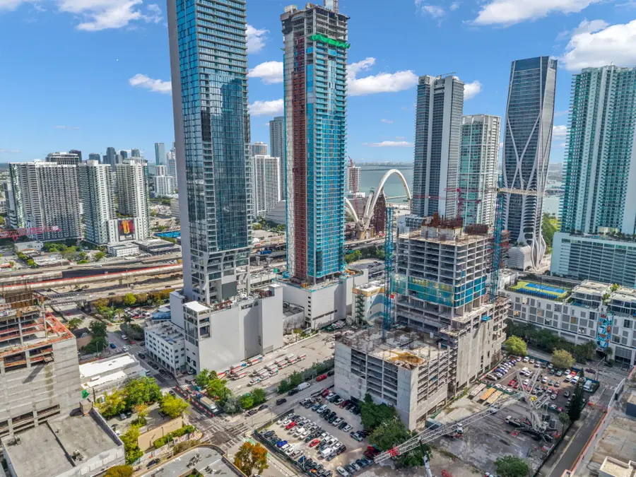 20 NE 11th Street #3205, Miami, FL 33132 - #2