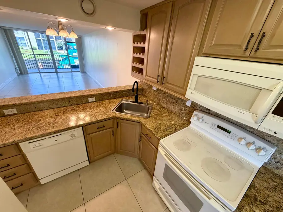 6 Royal Palm Way #102, Boca Raton, FL 33432 - #2