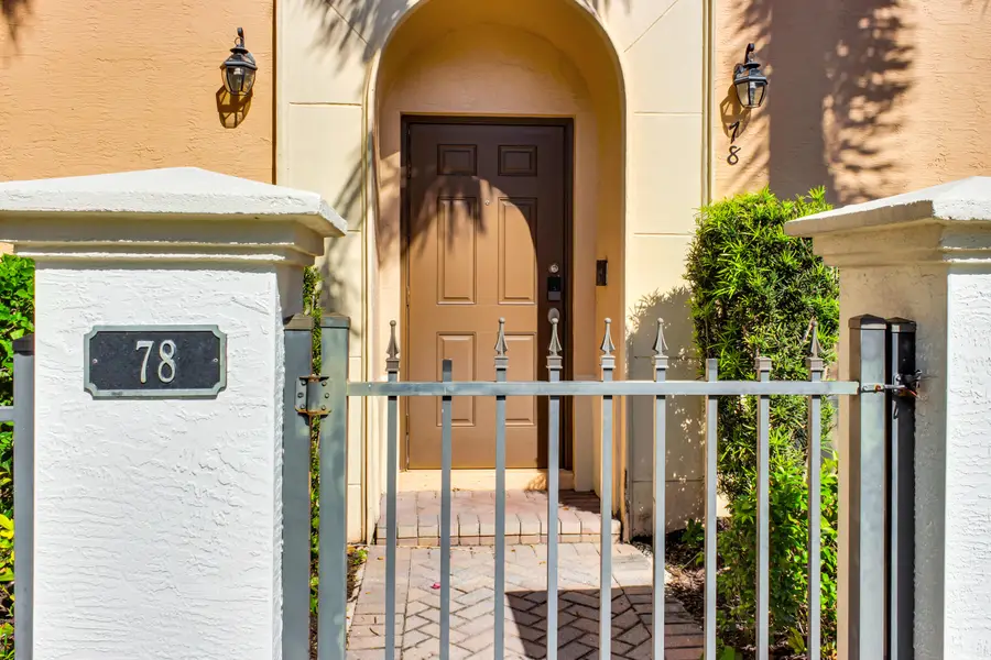 78 NW Hawthorne Place, Boca Raton, FL 33432 - #2