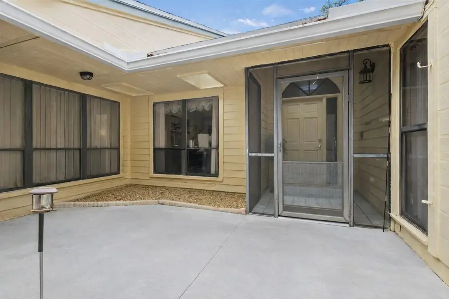 6691 S Pine Court, West Palm Beach, FL 33418 - #3