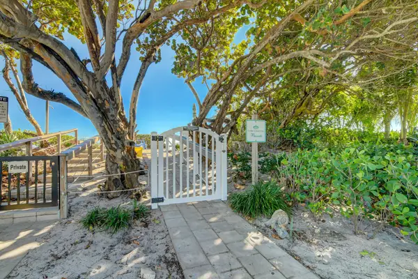 5550 N Ocean Boulevard #107, Ocean Ridge, FL 33435