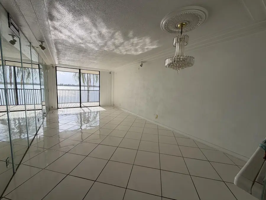 112 Lake Emerald Drive #203, Oakland Park, FL 33309 - #2