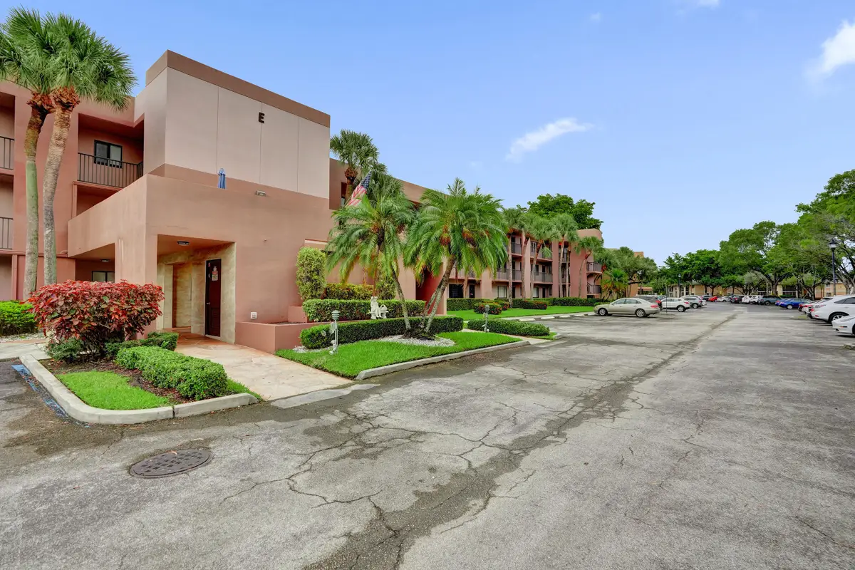 7432 Ashmont Circle #208, Tamarac, FL 33321 - #1