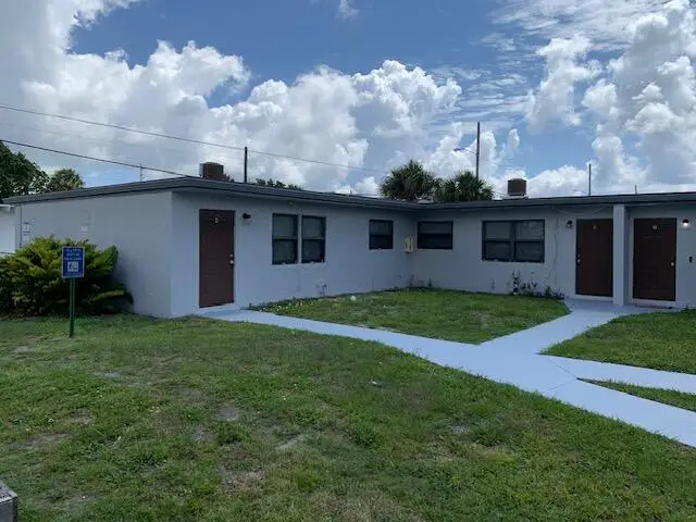2840 Avenue S, West Palm Beach, FL 33404 - #2