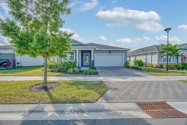 10142 SW Orana Drive, Port St Lucie, FL 34987