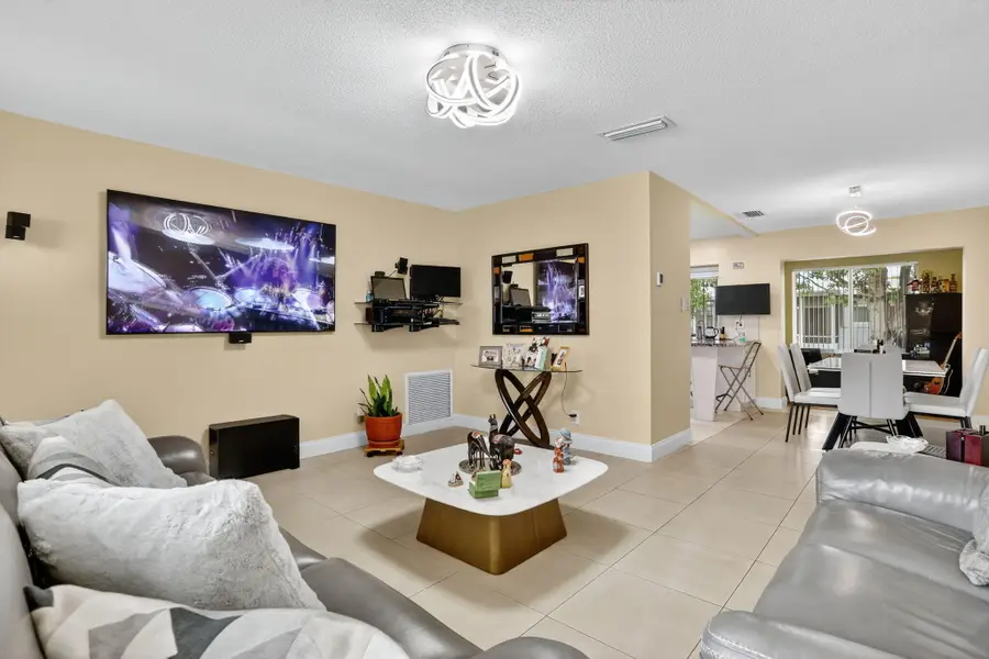 6945 NW 14th Street, Margate, FL 33063 - #3