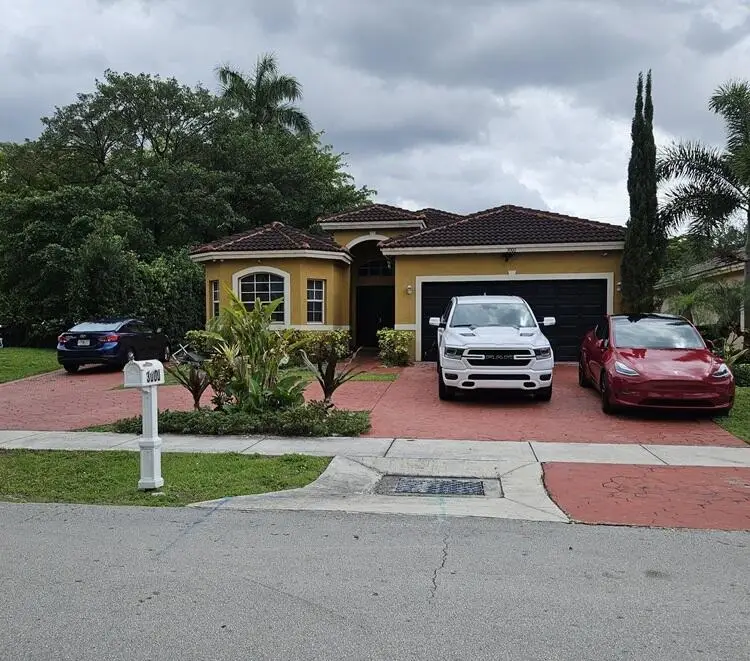 3000 NW 10th Court, Fort Lauderdale, FL 33311 - #1