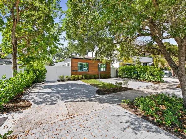 1508 NE 6th Street #A & B, Fort Lauderdale, FL 33304