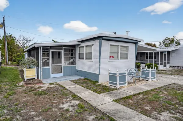 10885 SE Federal Highway #96, Hobe Sound, FL 33455