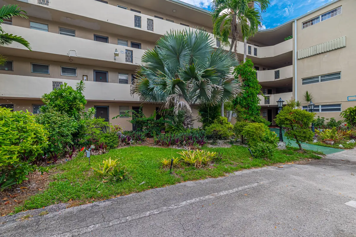 1660 NE 191st Street #Unit 311, Miami, FL 33179 - #1