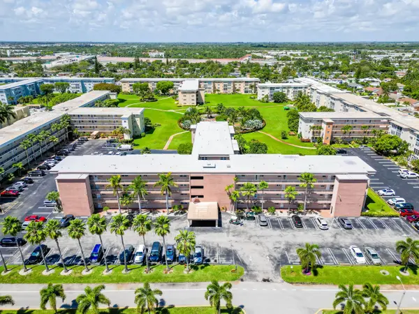 2615 NE 1st Court #411, Boynton Beach, FL 33435
