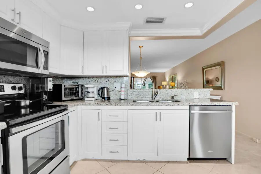 3202 Portofino Point #E4, Coconut Creek, FL 33066 - #3