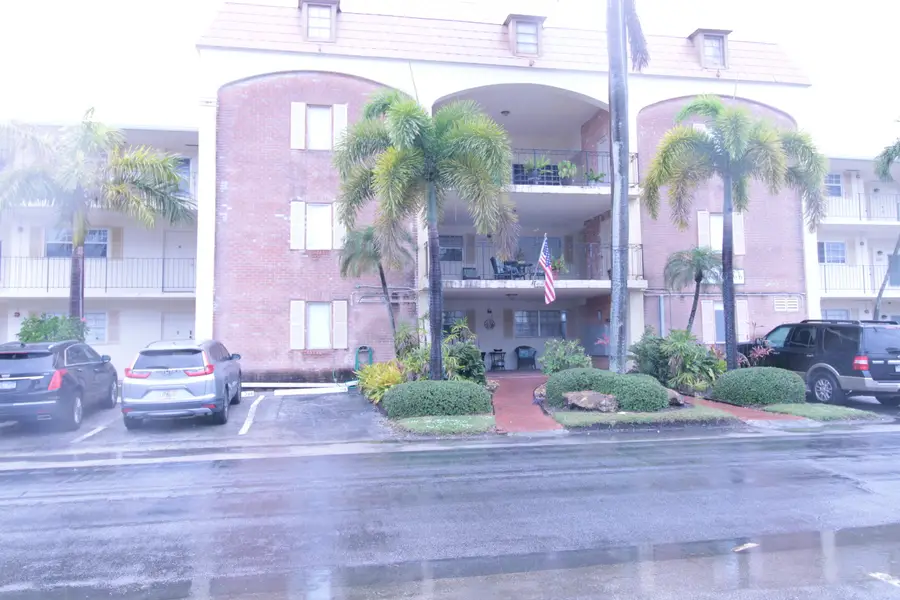 460 Paradise Isle Boulevard #203, Hallandale Beach, FL 33009 - #2