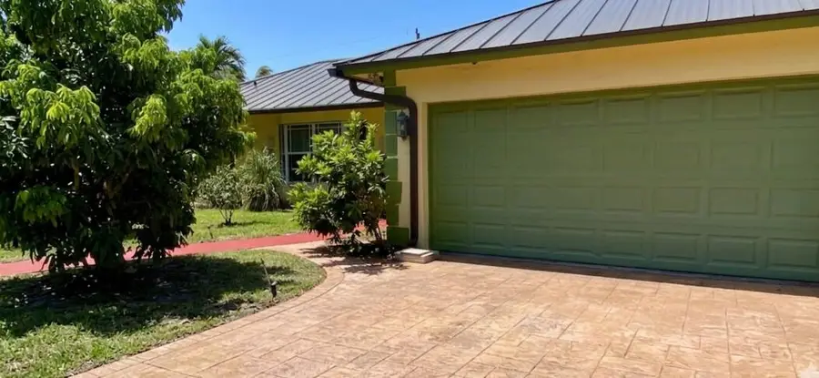 5221 NE 19th Avenue, Fort Lauderdale, FL 33308 - #2