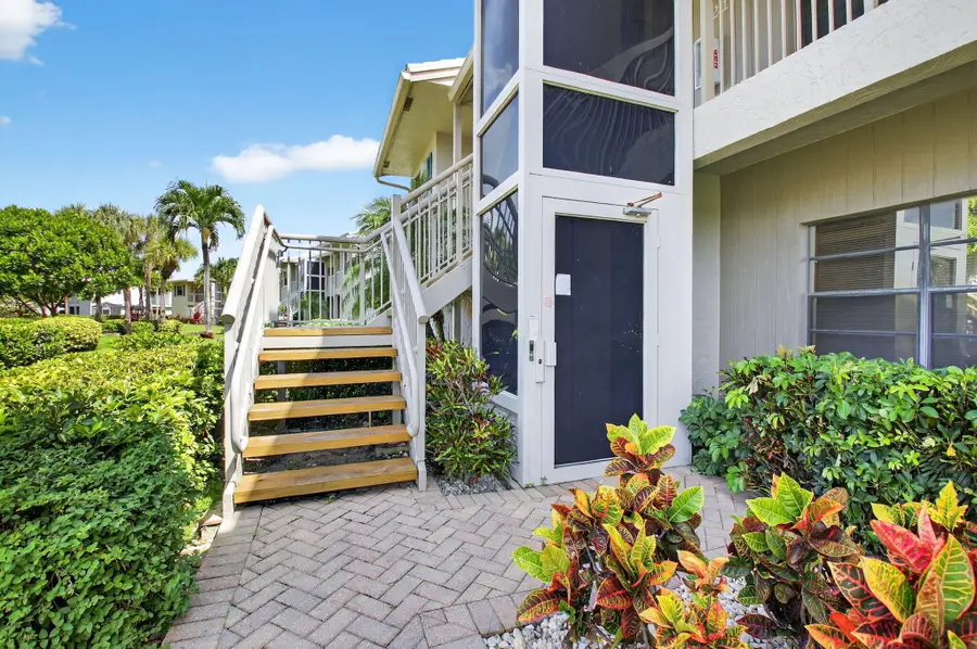 21 Eastgate Drive #D, Boynton Beach, FL 33436 - #3