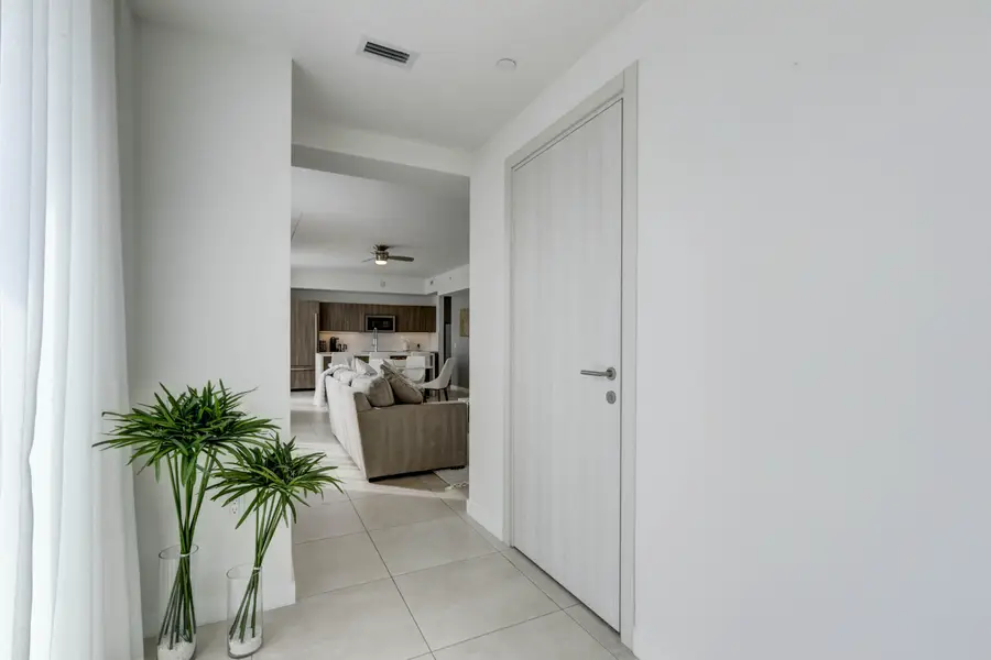 401 N Birch Road #Th3, Fort Lauderdale, FL 33304 - #3