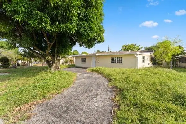 7820 Orleans Street, Miramar, FL 33023