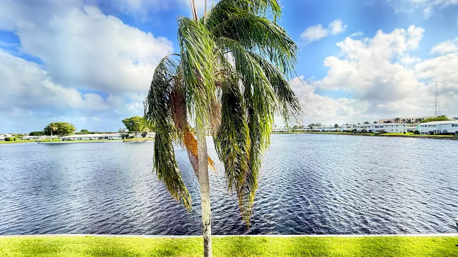 1114 Lake Terrace #205, Boynton Beach, FL 33426 - #3