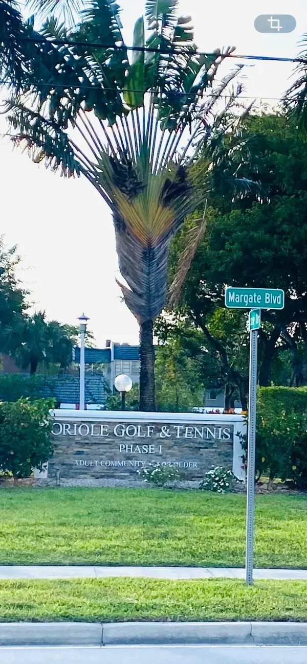 7817 Golf Cir Drive #210, Margate, FL 33063