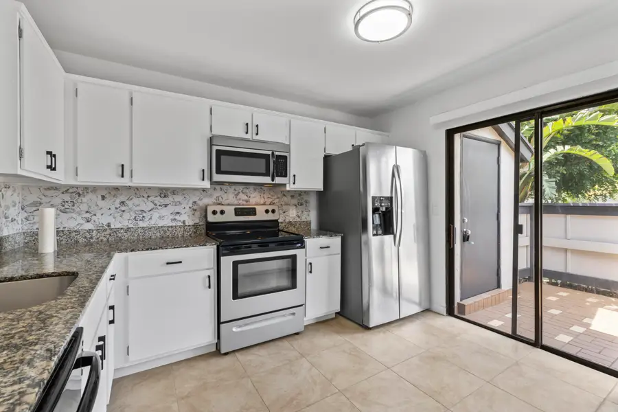 364 Quebec Court, Royal Palm Beach, FL 33411 - #3