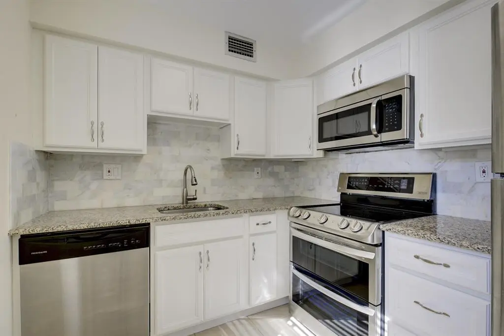 188 Piedmont D #188, Delray Beach, FL 33484 - #1