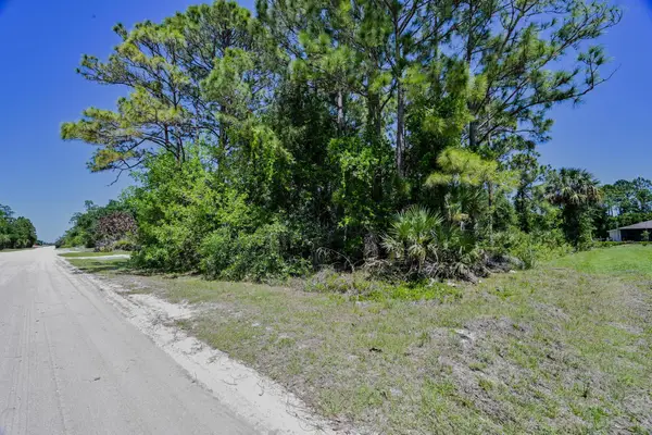 7756 98th Avenue, Vero Beach, FL 32967