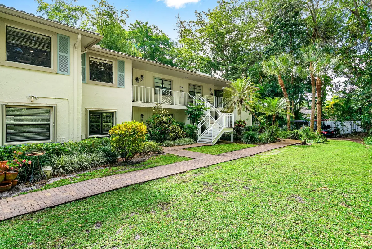 22 Westgate Lane #Apt. E, Boynton Beach, FL 33436 - #1