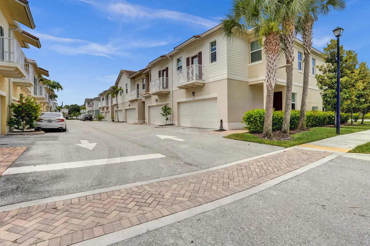 99 Palm Lane, Royal Palm Beach, FL 33411 - #1