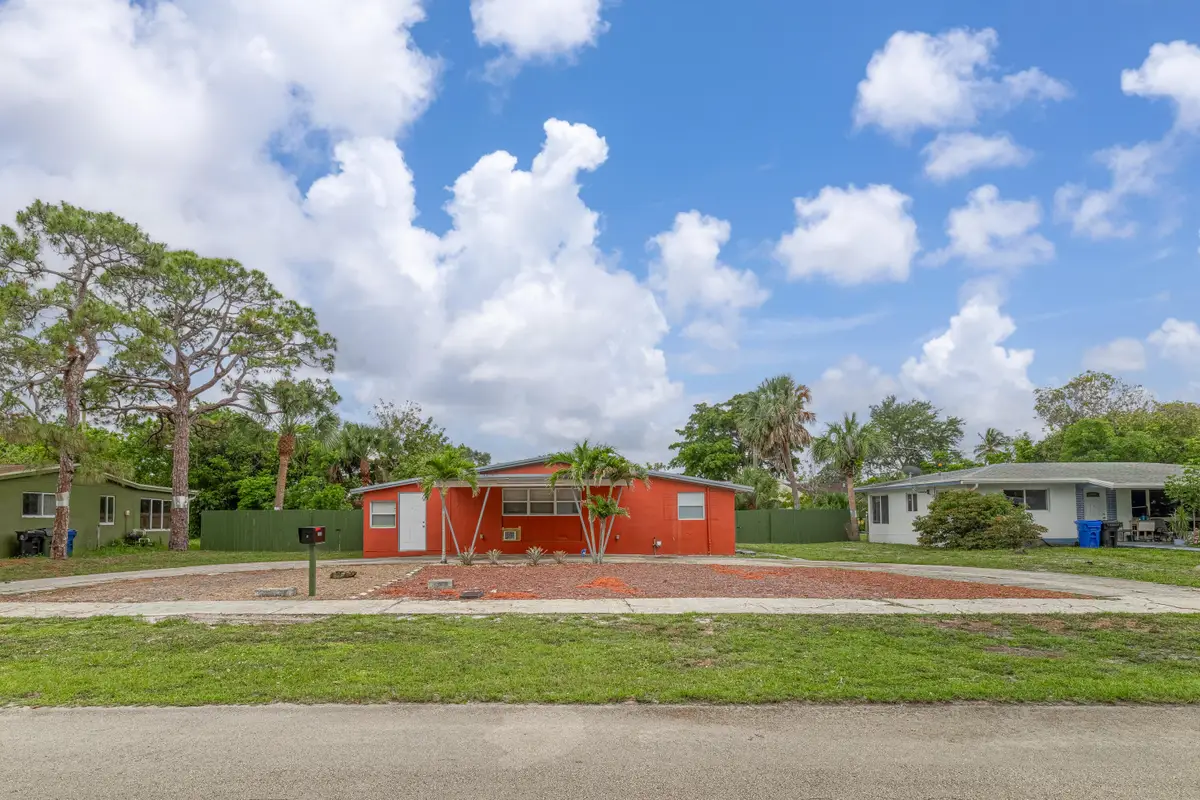 2550 SW 5th Street, Fort Lauderdale, FL 33312 - #1